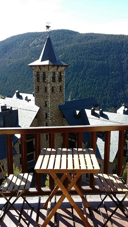 Apartamentos Tanau Baqueira Beret Exterior photo