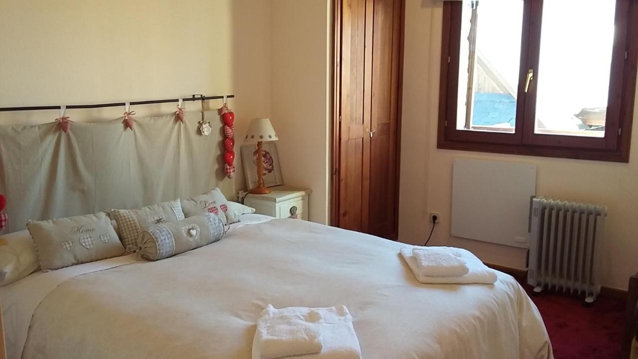 Apartamentos Tanau Baqueira Beret Exterior photo