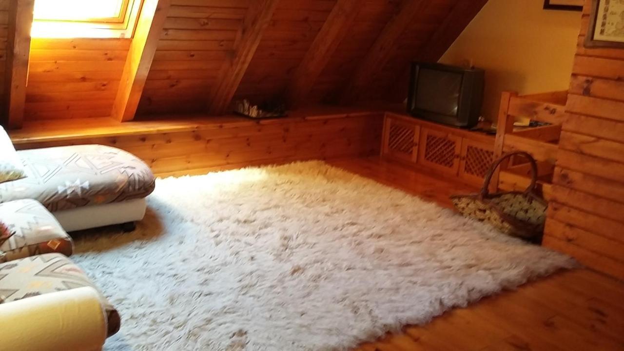 Apartamentos Tanau Baqueira Beret Exterior photo